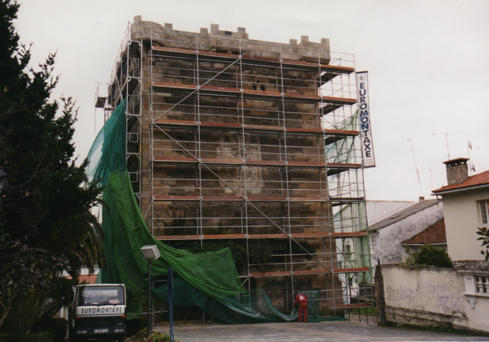 Torre De Andrade Pontedeume